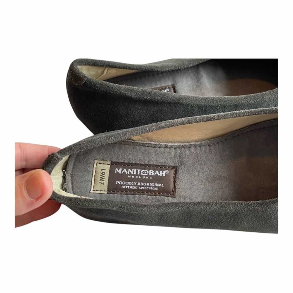 Manitobah Mukluks Suede Ballet Flats Size 9 NWOT Comfort Slip-On - Picture 6 of 8